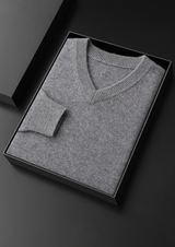 PURE CASHMERE ESSENTIAL V-NECK SWEATER