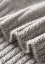 PURE CASHMERE LIGHT GRAY MOCKNECK SWEATER